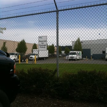 Federal Express Ground - No trespassing! - Shipping Centers Near Me - Auburn, Washington Federal Express Ground - No trespassing! - Shipping Centers Near Me - Auburn, Washington