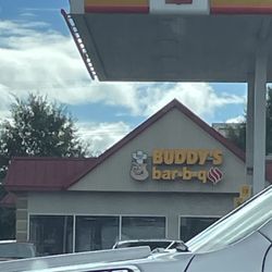 Buddy's Bar B Q - Exterior