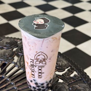 Boba Religion - Strawberry milt tea with boba - Bubble Tea Near Me - San Diego, California Boba Religion - Strawberry milt tea with boba - Bubble Tea Near Me - San Diego, California