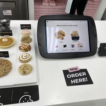 Crumbl - Pflugerville - No contact ordering - Bakeries Near Me - Pflugerville, Texas