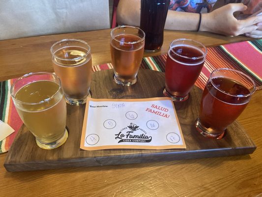 La Familia Cider by null