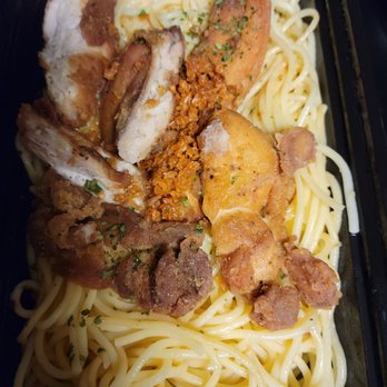 Craving Crab Haus - Garlic Noodles with Chicken - Cajun/Creole Near Me - Riverside, California