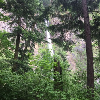 Multnomah Falls - Hiking Near Me - Bridal Veil, Oregon Multnomah Falls - Hiking Near Me - Bridal Veil, Oregon