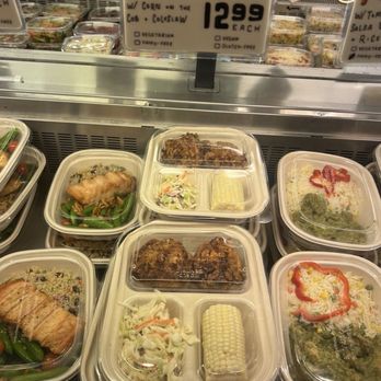 Canyon Market - Chicken dinner with corn - Grocery Near Me - San Francisco, California Canyon Market - Chicken dinner with corn - Grocery Near Me - San Francisco, California
