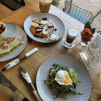 Dolce Paradiso - Avocado toast,  breakfast pocket and pancake - Bakeries Near Me - Addison, Texas