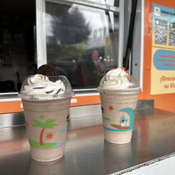 Sabor Frappe - Oreo frappe and fruity pebble frappe