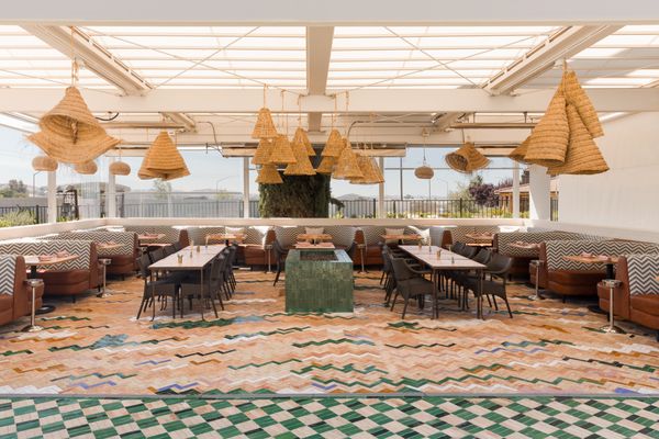 Ciao Papi at River Lodge by null