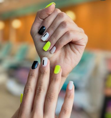 Blink Nail Spa by null
