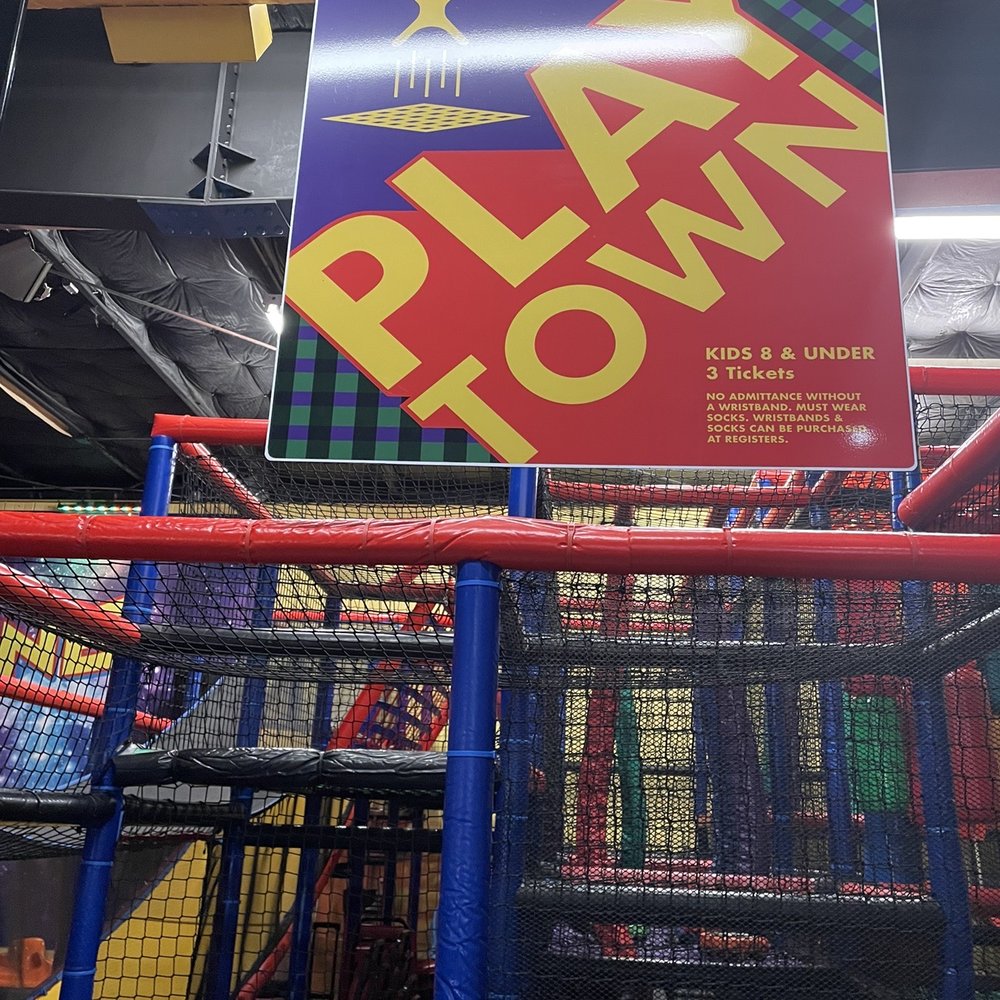 Swing-A-Round Fun Town - Mini Golf Near Me - Fenton, Missouri Swing-A-Round Fun Town - Mini Golf Near Me - Fenton, Missouri