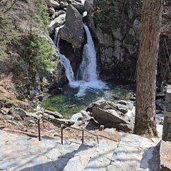 Bash Bish Falls - Couldn't go down the stairs