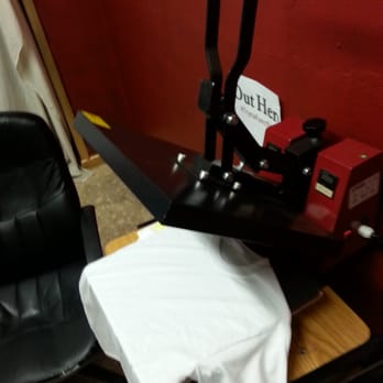T-Shirt Design Pro's - Screen Printing/T-Shirt Printing Near Me - Spokane, Washington T-Shirt Design Pro's - Screen Printing/T-Shirt Printing Near Me - Spokane, Washington