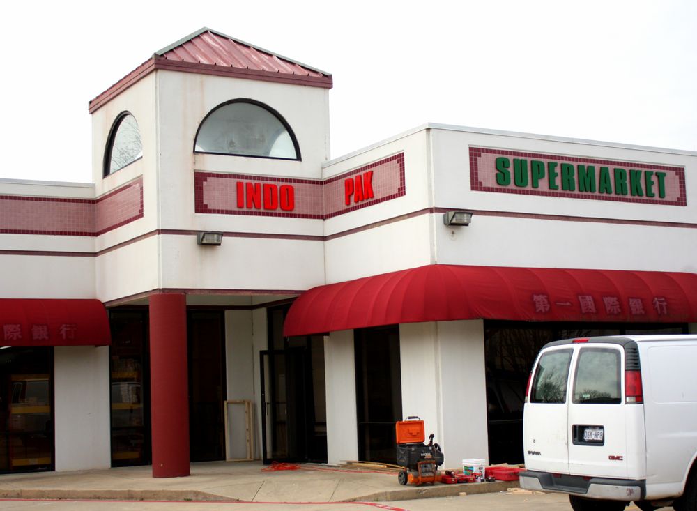 INDO PAK SUPER MARKET Updated October 2024 25 Photos & 20 Reviews 323 E Polk St