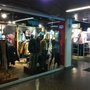 Photo of Levi's store