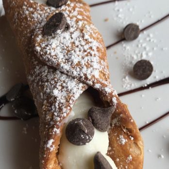 La Pasta - Cannoli - Italian Near Me - Lynwood, California La Pasta - Cannoli - Italian Near Me - Lynwood, California