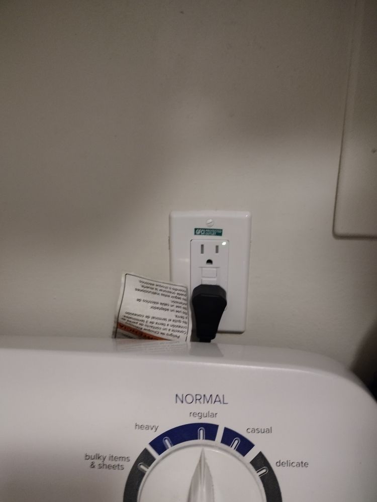 Slide of Sciarrotta's maintenance services