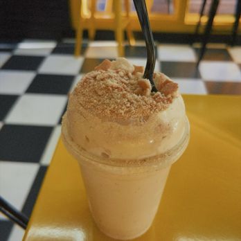 Smack Burgers - Banana pudding milkshake was too sweet for my liking - Burgers Near Me - San Leandro, California