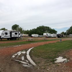 Big Sky Camp and RV Park - RV sites with various accommodations (including full hook-up) available