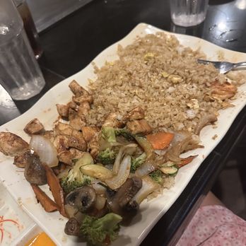 Bonzai Japanese Steakhouse - Hibachi Chicken - Japanese Near Me - Abilene, Texas