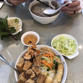 Lemongrass Cafe - Vietnamese Near Me - Edmonton, Alberta