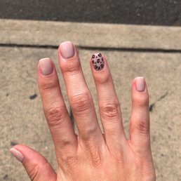 Gel manicure