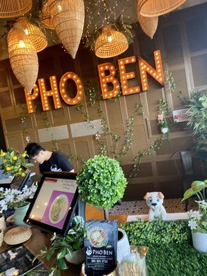 Pho Ben Houston - Heights by null