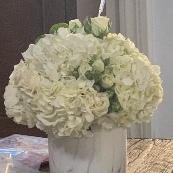 Flower Synergy - Beautiful, full arrangement. - Florists Near Me - Costa Mesa, California Flower Synergy - Beautiful, full arrangement. - Florists Near Me - Costa Mesa, California