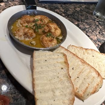Le P'tit Fusion Tapas and Bar - Spanish shrimp - Tapas/Small Plates Near Me - Bartlett, Illinois Le P'tit Fusion Tapas and Bar - Spanish shrimp - Tapas/Small Plates Near Me - Bartlett, Illinois