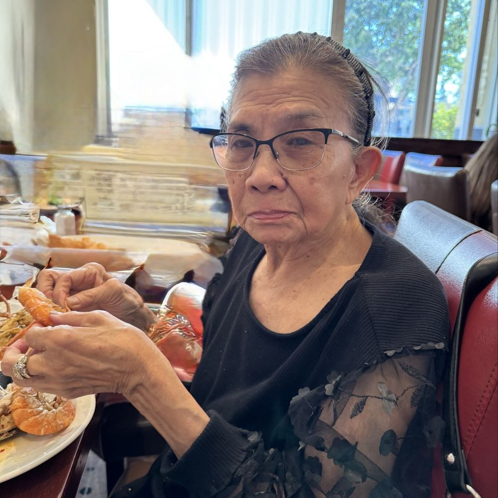Four Seasons Buffet - My mom enjoyed the seafood for her birthday - Buffets Near Me - Cerritos, California Four Seasons Buffet - My mom enjoyed the seafood for her birthday - Buffets Near Me - Cerritos, California