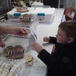 Mooney Mariann's Bake Shop - Kid friendly establishment,  highly recommended!!