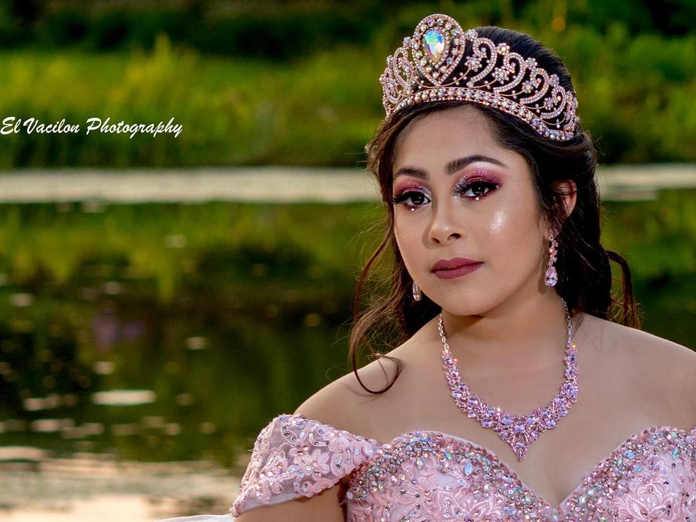 Ana TC Makeup Beauty Logo
