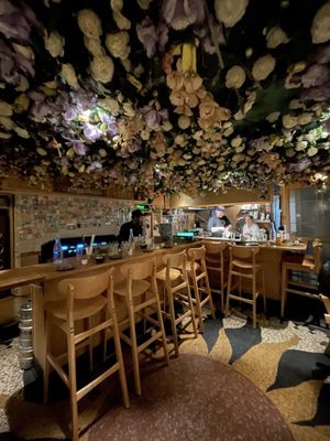 Tokyo Record Bar by null