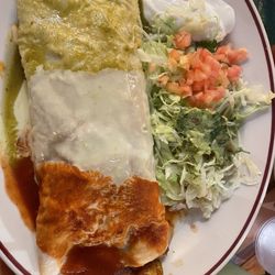 Fiesta Tapatia - Burrito!