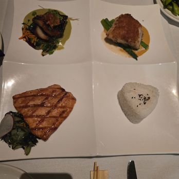 Roy's Waikiki - Beach walk trio (butterfish, spoiled mahimahi, salmon, and rice) - Hawaiian Near Me - Honolulu, Hawaii