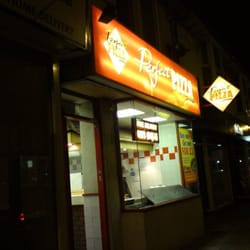Perfect Pizza - Night time...