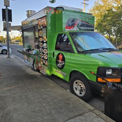 La Mexicana B.S - The green food truck, cant miss it
