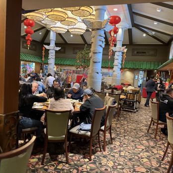 Koi Palace - Yup packed even on Wed lunch - Dim Sum Near Me - Daly City, California