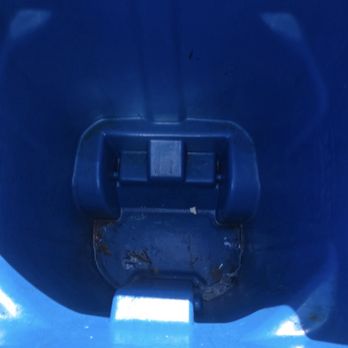 Blue Diamond Pressure Wash - Dirty recycle bin - Pressure Washers Near Me - Las Vegas, Nevada