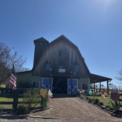 The Gathering Barn at Liberty Grace Farm & Vineyard - Liberty Grace Barn