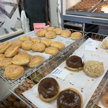 Donut Dip - Donuts Near Me - West Springfield, Massachusetts