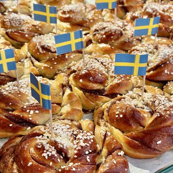 Älskade Traditioner - Coffee & Tea Near Me - Stockholm, Alberta Älskade Traditioner - Coffee & Tea Near Me - Stockholm, Alberta