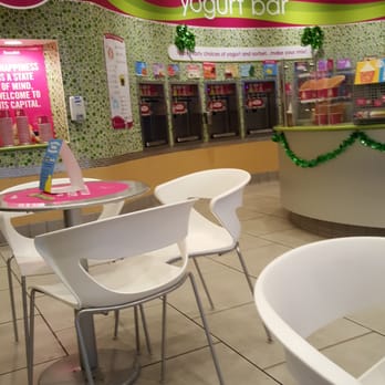 Menchie's Schaumburg Town Square - Ice Cream & Frozen Yogurt Near Me - Schaumburg, Illinois Menchie's Schaumburg Town Square - Ice Cream & Frozen Yogurt Near Me - Schaumburg, Illinois