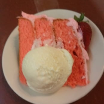 Forestwood Garden Tea Room - Strawberry cake with vanilla ice cream. - Tea Rooms Near Me - Dallas, Texas Forestwood Garden Tea Room - Strawberry cake with vanilla ice cream. - Tea Rooms Near Me - Dallas, Texas
