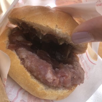Gino Cacino di Angelo - Sausage sandwich - Grocery Near Me - Siena, SI