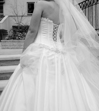 First Lady Moda Evi