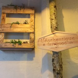 L'Authentique Fast-Good