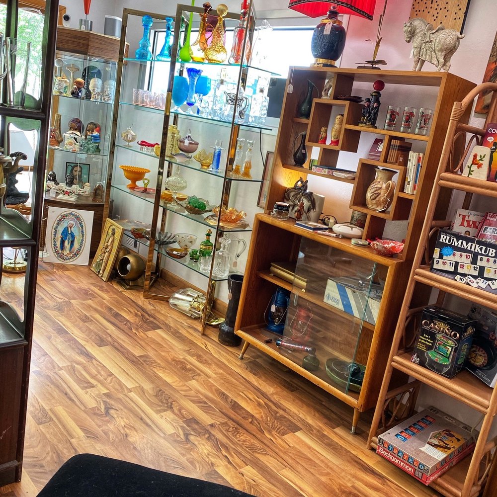 Fly Vintage & Vinyl - Games and other fun stuff - Vinyl Records Near Me - Robbinsdale, Minnesota