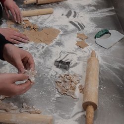 Virtuous Kitchen - Kids cooking classes