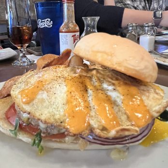 1886 Brewing - 1886 breaky sandwich - Brewpubs Near Me - Orange, California 1886 Brewing - 1886 breaky sandwich - Brewpubs Near Me - Orange, California
