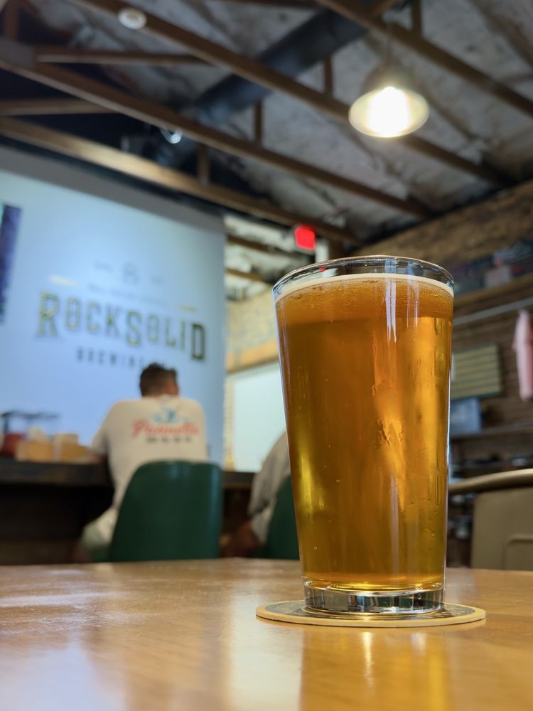 RockSolid Brewing Logo