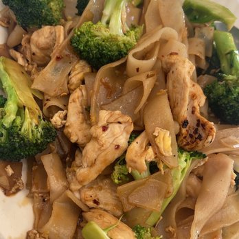 Thai Siam - Pad see ew - Thai Near Me - Sugar Land, Texas Thai Siam - Pad see ew - Thai Near Me - Sugar Land, Texas